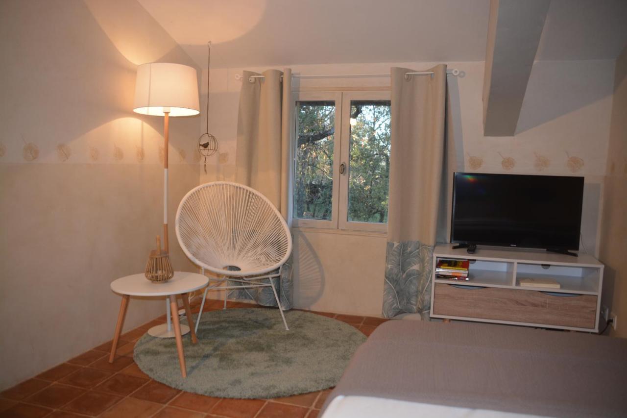 Lirac La Petite Sardine B&B 외부 사진